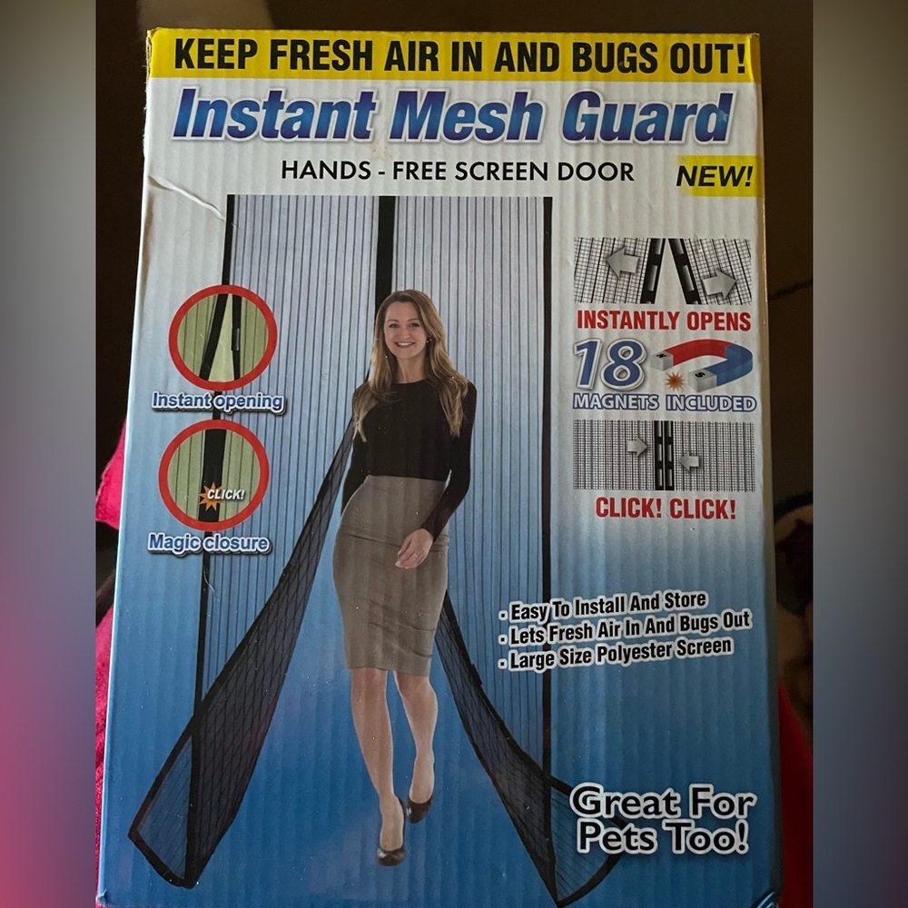 NEW Hands Free Instant Mesh Guard Screen Door & Sliding Door Magnetic Closure